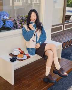 4 Tips Chọn Vớ Phù Hợp Với Từng Dáng Giày Giúp Outfit Thêm Nổi Bật Và Chuẩn Trend